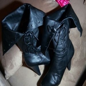 Jeffrey Tyler, sexy stylish 👢